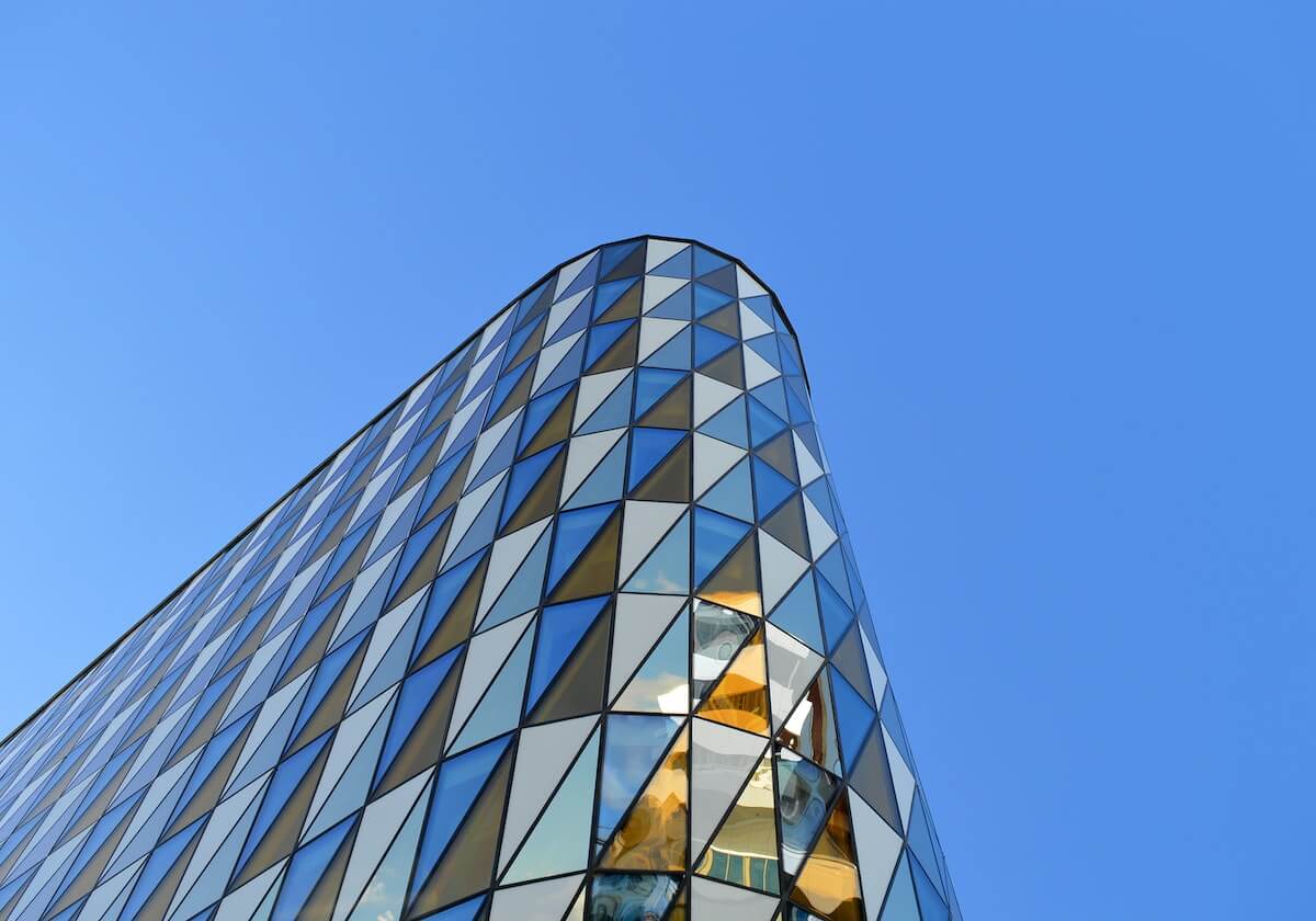 糖心Vlog页边小注：先看标题和正文的承诺一致吗，再把单位补到图旁（像把卡片排好）